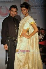 at Beyu Fashion Awards 2009 in Bangalore on 31st Dec 2009 (149).JPG